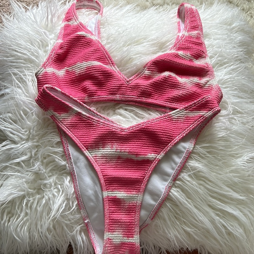 LA Hearts Pink Scrunch Bikini - Picture 8 of 13